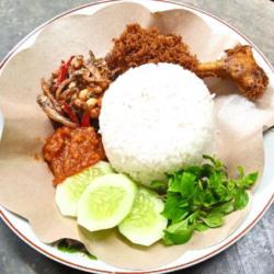Nasi Ayam Laos Sambal Merah