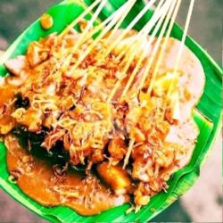 Sate Lidah 10 Tusuk Ketupat