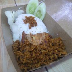 Nasi Ayam Srundeng