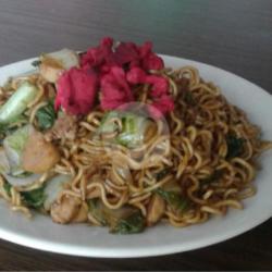 Mie Goreng Ba/ayam/seafood