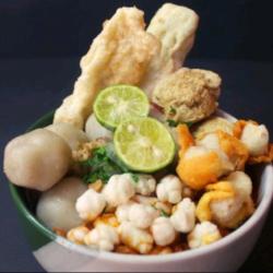 Boci Kuah Seblak Telur   Bakso Sosis