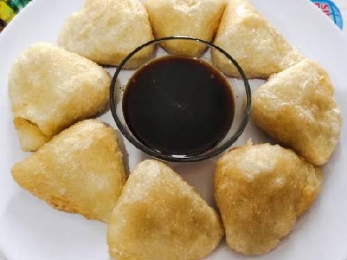 PEMPEK PALEMBANG DAN SEBLAK SARIRASA, Kelurahan Pinggirsari