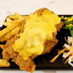 Crispy Cheesy Chicken Steak