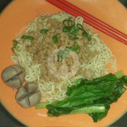 Mie Bakso Sapi ( Pedas / Biasa)