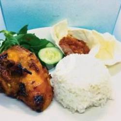 Ayam Bakar,nasi Uduk(dada)