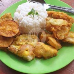 Nakos (nasi Anak Kos)