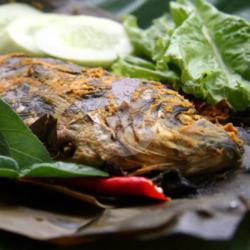 Pepes Ikan Mas   Isi Telur Ikan Rasa Original