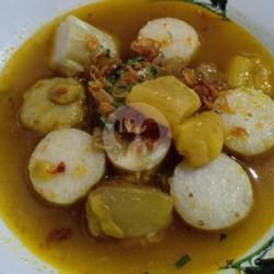 Lontong Kikil Sapi