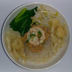 Bihun Ayam Bangka   Pangsit