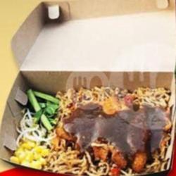 Mie Steak Chicken Katsu