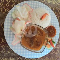 Nasi Gulai Sapi