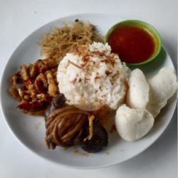 Nasi Uduk Ati Ampela Gulung