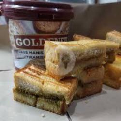 Roti Bakar Selai Tiramisu Dan Blueberry Jam Goldenfil