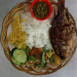 Paket Lalapan Mujair Kremez Sambal Ijo