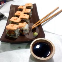 Salmonn Mentai Roll