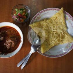 Roti Jala Kari Sapi