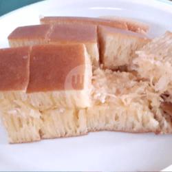 Martabak Manis Keju Susu