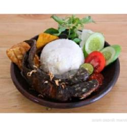 Nasi   Lele   Lalapan   Sambel