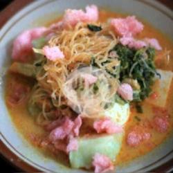 Katupek Gulai Kacang Panjang