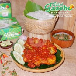 Paket 1 Ekor Ayam Goreng Balado   Nasi   Sup   Es Teh   Lalapan