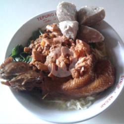 Mie Ayam Kepala Ceker