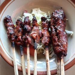 Sate Daging Campur Buntel