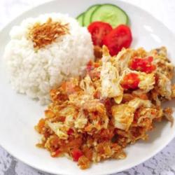 Nasi Ayam Geprek   Free Es Sirup