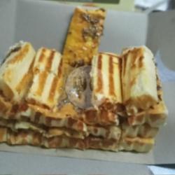 Roti Kasino Kacang Cokelat