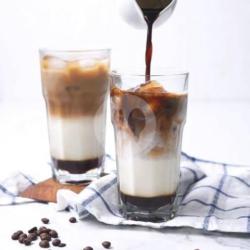 Brown Sugar Fresh Milk Coffee Ice