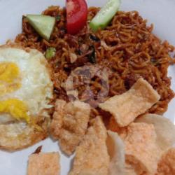 Mi Goreng Pedas Mampus