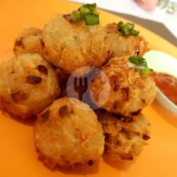 Golden Balls Isi Ayam / Keju