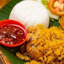 Nasi Ayam Dada Kremes Tahu Tempe  Sambel Bawang