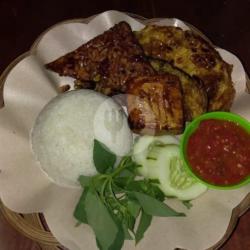 Telur Bakar   Tempe Tahu Bakar   Nasi