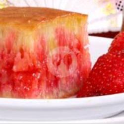 Martabak Selai Strawberry