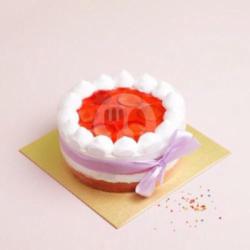 Cake Strawberry Chantily 16cm