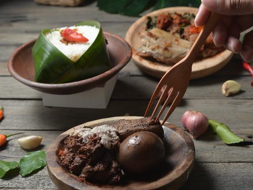 Gudeg Bu Anna, Rajawali