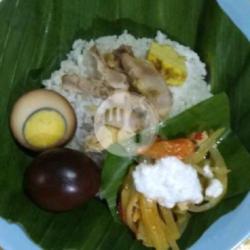 Nasi Liwet Telor Utuh