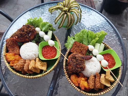 Nasi Tempong Banyuwangi, Ruko Pondok Mutiara Blok N4