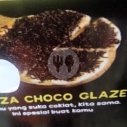 Pizza Choco Glaze Meses