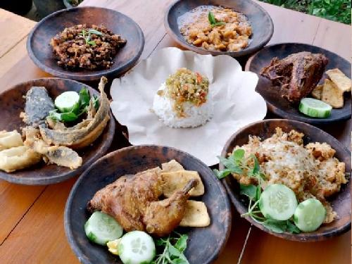 Sego Sambel,seblak Sekarepmu, Kec. Tempuran