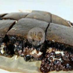 Black Florest Keju Oreo Susu