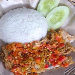 Chicken Crispy Geprek   Nasi