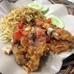 Indomie  Ayam Penyet