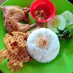 Paket Ayam Kremes Goreng