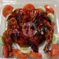 Ayam Bakar Satu Ekor Utuh