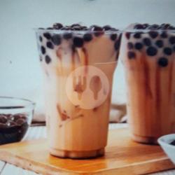 Choco Fresh Milk With Boba(brown Sugar)