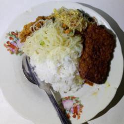 Nasi Campur Tempe Bacem