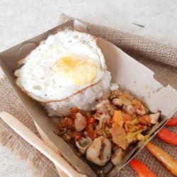 Nasi Telor Cumi Sambal Korek