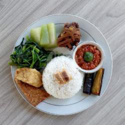 Nasi Tempong Rempelo Hati   Nasi