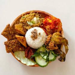 Nasi Uduk Ayam